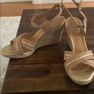Jack Rogers size 9.5 wedges